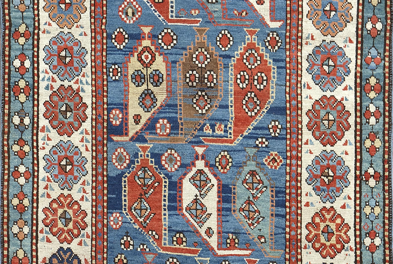 Arcache Upcoming Auction